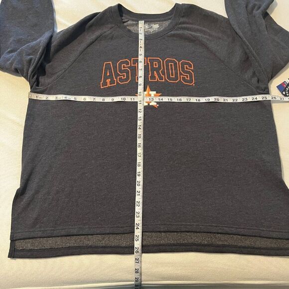 NEW Women's Houston Astros Sweater XL NWT - Picture 9 of 11